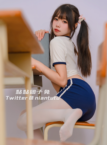 黏黏团子兔(咬一口兔娘) 206套合集下载-[194G]