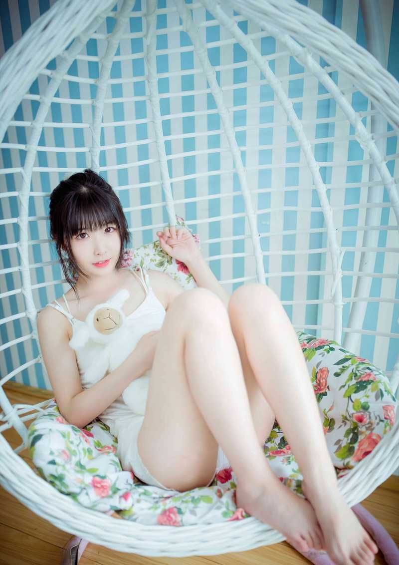 我才不是neko 2套写真合集下载 239MB